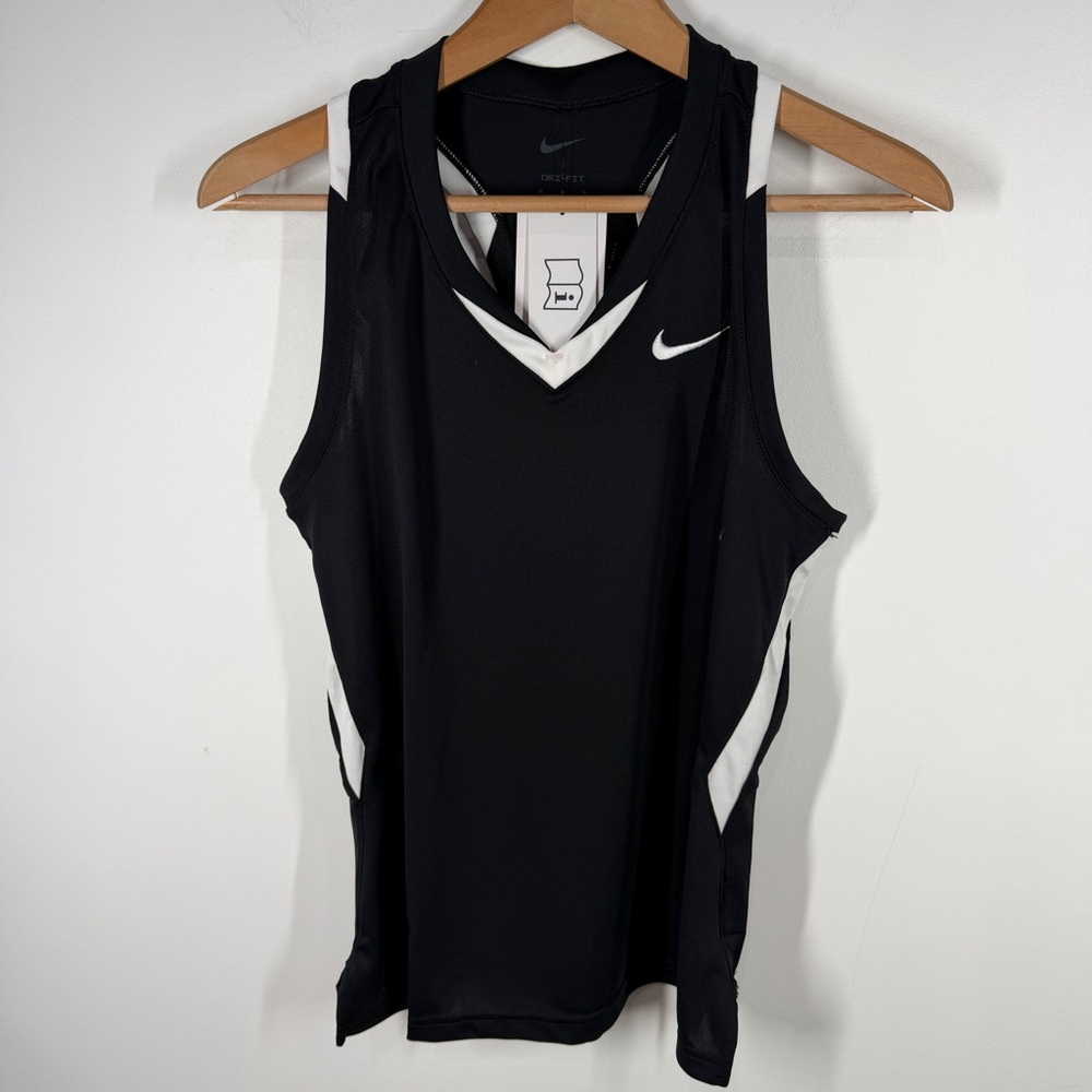 NWT Nike Women's Lacrosse Black and White Tank Top Medium Mesh